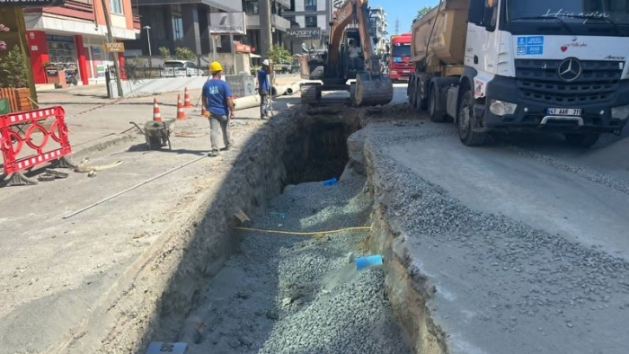 İSU, yaz döneminde Yahyakaptan’da altyapı seferberliği başlattı;  Büyükşehir’den Yahyakaptan için kalıcı çözüm